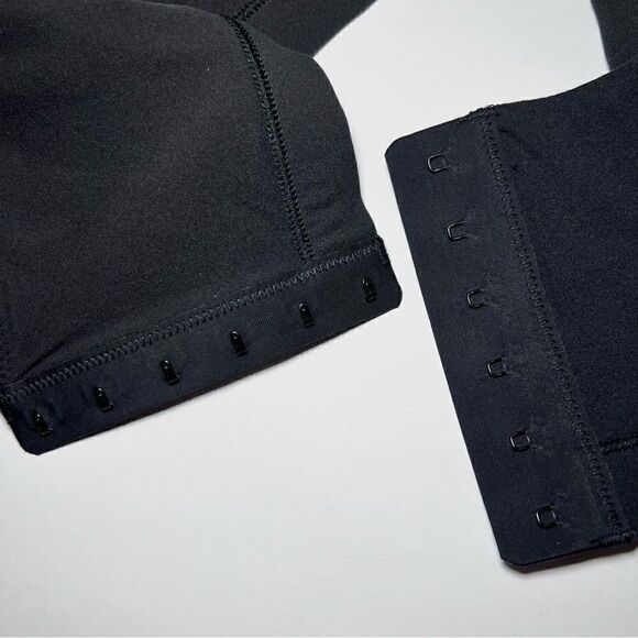 SKIMS Fits Everybody Adaptive Scoop Bralette in Onyx - Picture 4 of 6